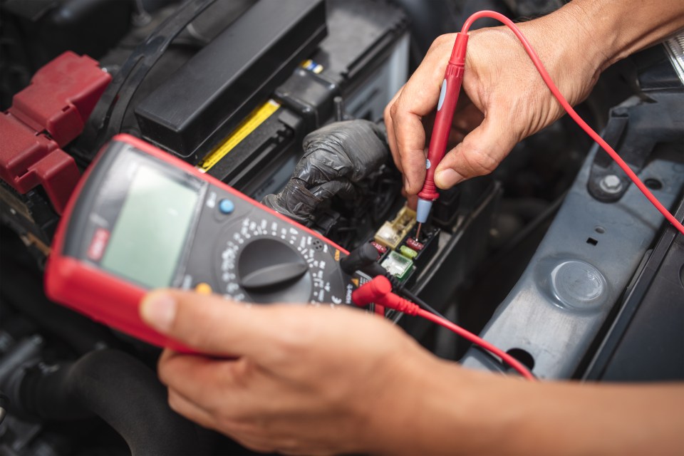 Heating and using window wipers won't drain your car battery