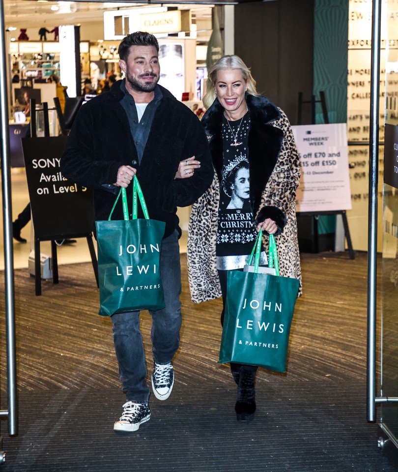 Duncan's BFF Denise Van Outen is impressed by Tianie's ballet role