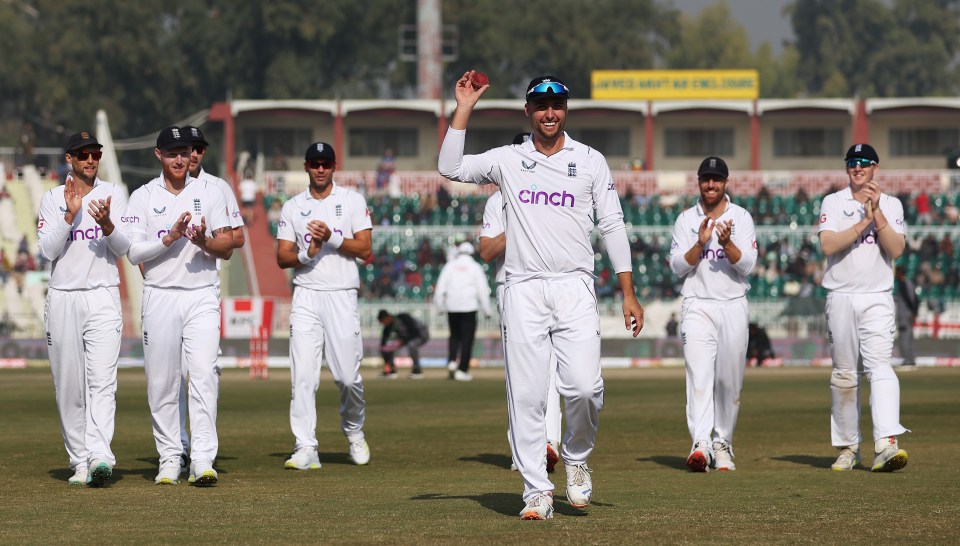 Will Jacks closed out the first Pakistan innings with 6-161
