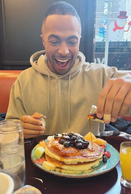 Tyler was seen chowing down on pancakes in another snap