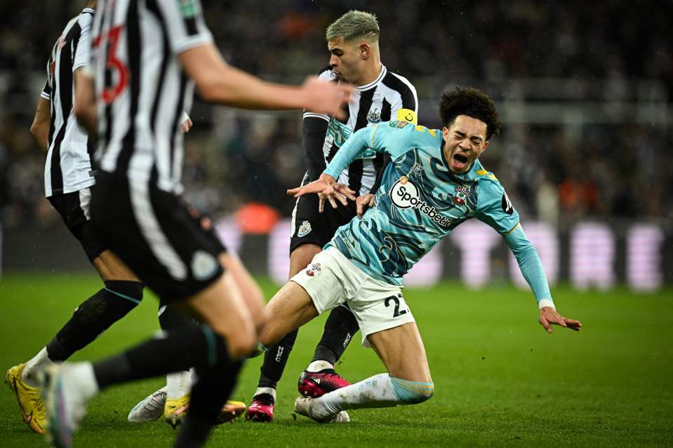 There was only one result after the midfielder did this