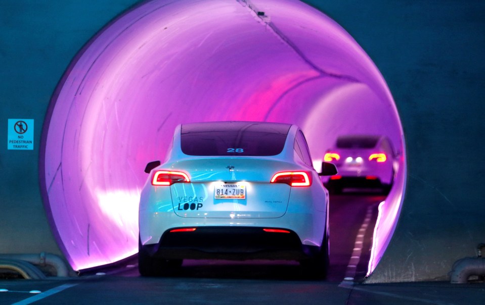 Electric cars can do a lot petrol and diesel cars cannot, however when it comes to towing, there are limitations