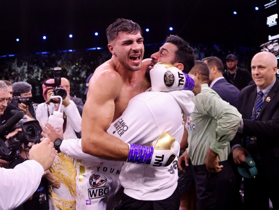 Tommy Fury celebrates his win