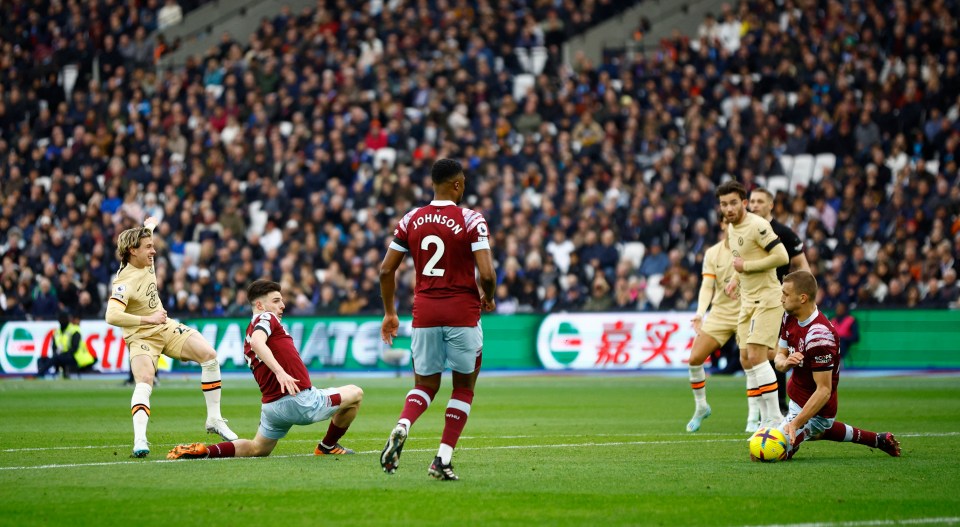 VAR quickly looked at the incident and stayed with the on-field decision