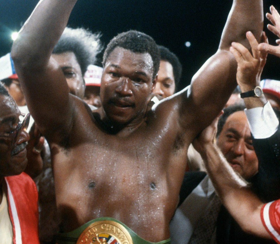 Mayweather praised Larry Holmes' achievements