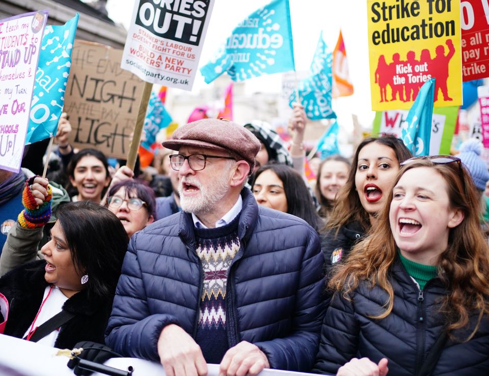 Former Labour leader Jeremy Corbyn joined the NEU on the picket line