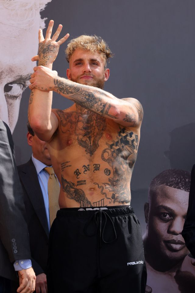 Fury says Jake Paul was 'a bit of a p****' when it came to taking pictures