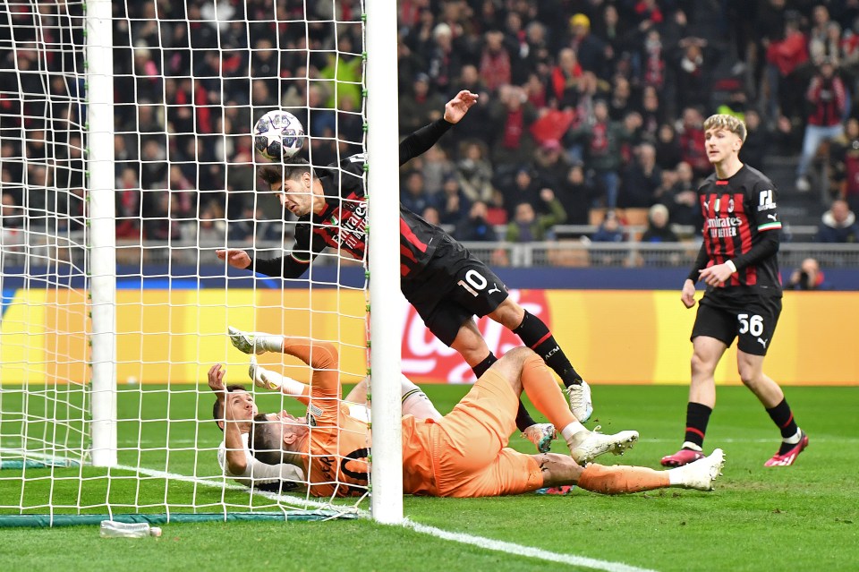 Some calamitous defending saw Milan take a 7th minute lead