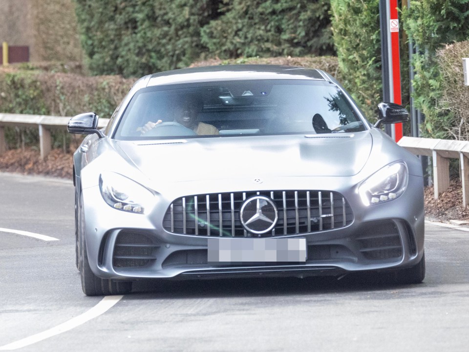 The fellow academy graduate sported a Mercedes-Benz