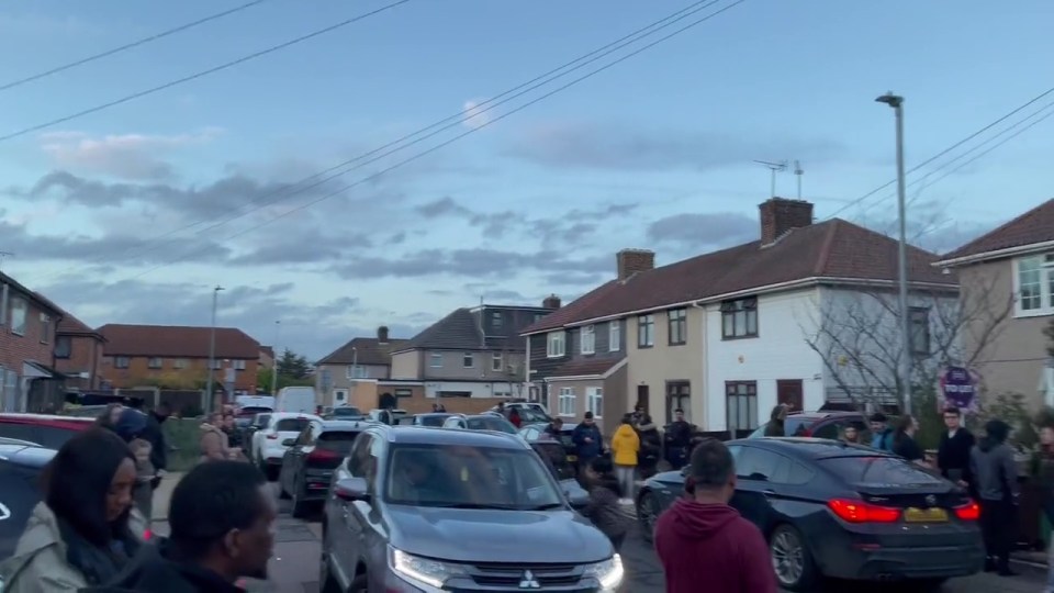 The two-bedroom property attracted 162 viewings in one week