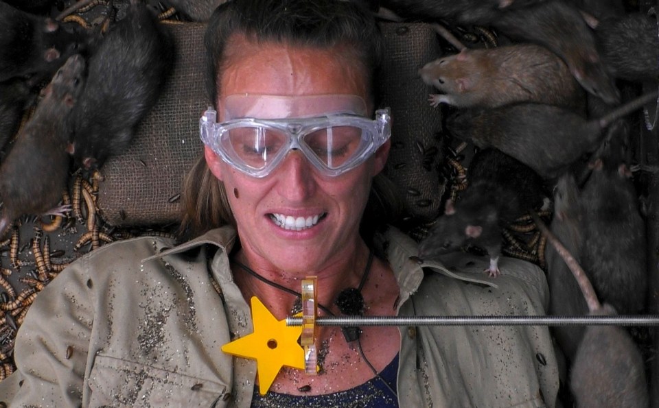 In the jungle, Scott got a cockroach stuck in her ear during one trial