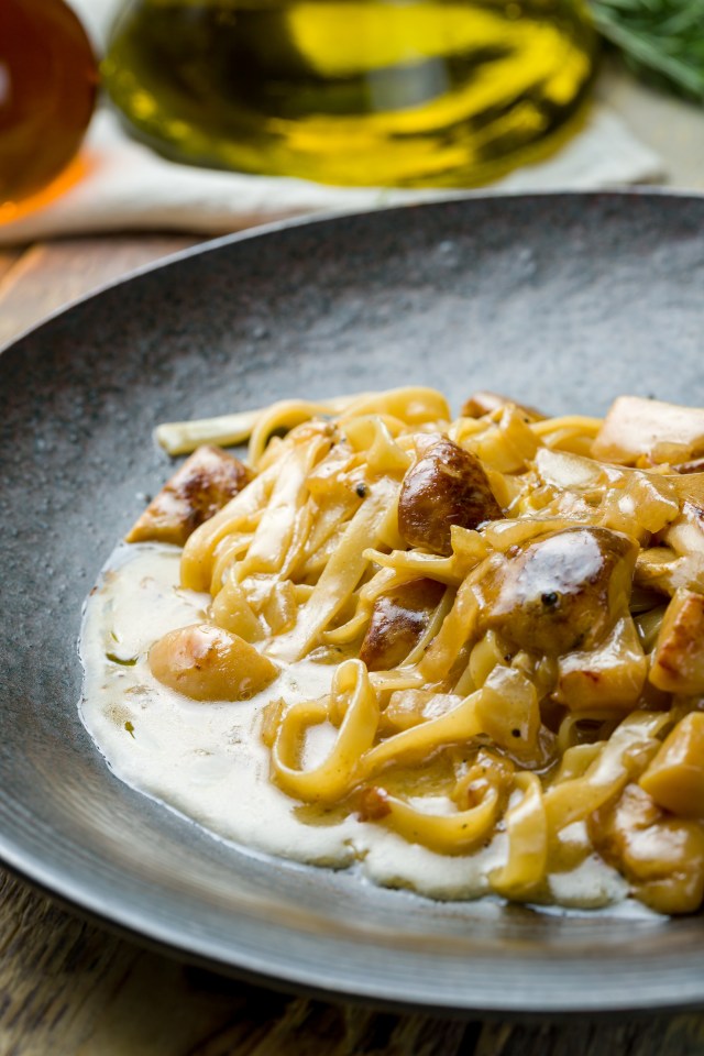 You can enjoy some scrumptious fettuccine pasta with porcini mushroom