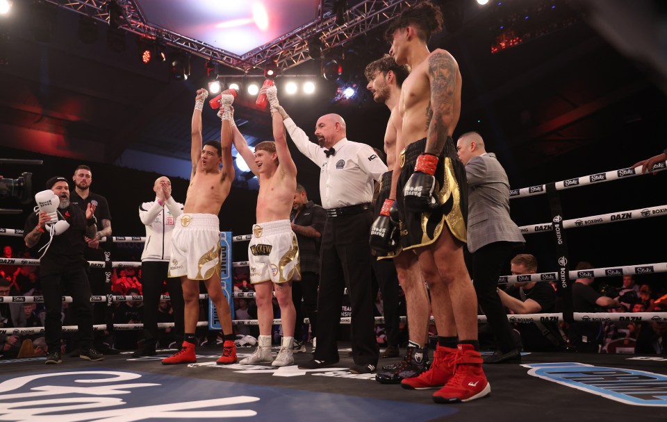 Los Pineda Coladas won thanks to a second round stoppage