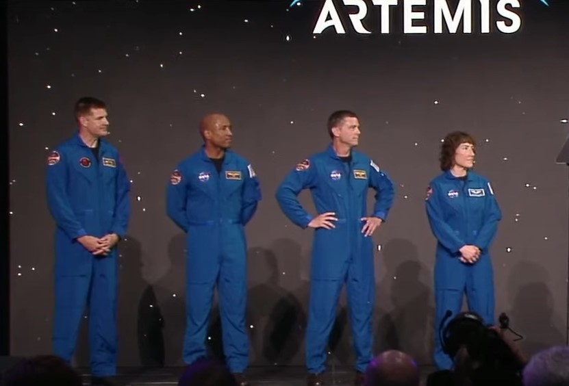 (R-L) Christina Kock, commander Reid Wiseman, pilot Victor Glover and Jeremy Hansen