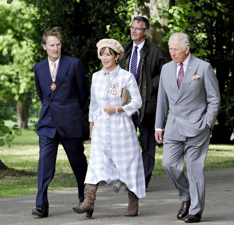 The Duke of Northumberland and his wife, pals with King Charles, want to throw up a massive fence around Alnwick Castle