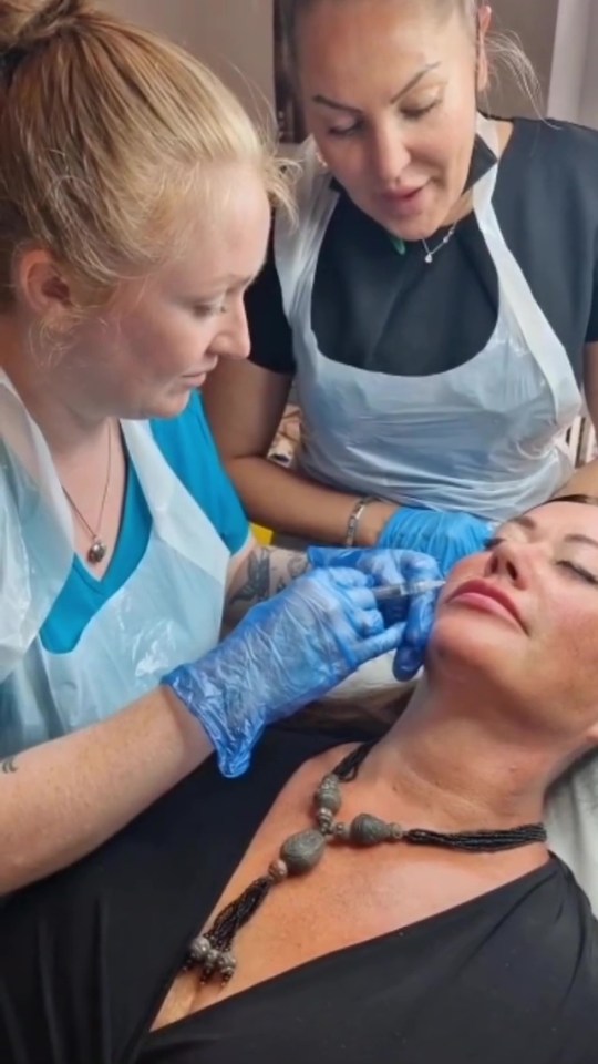 Two practitioners performed the treatments on Lisa's face