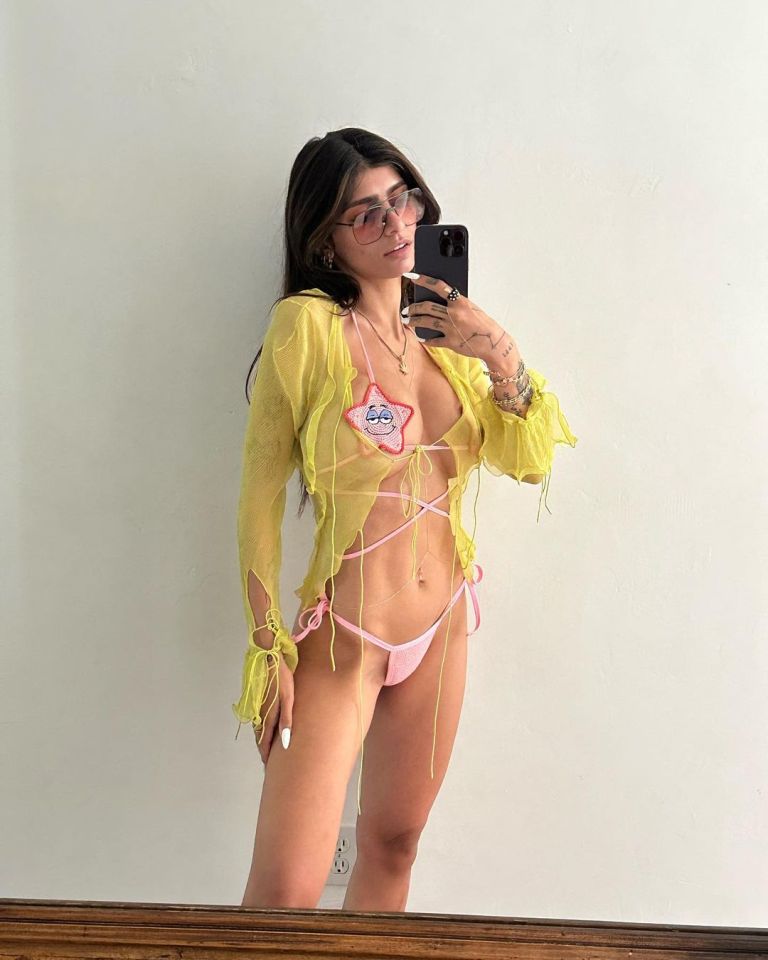 The former Porn Star has been showing off her favourite bikini