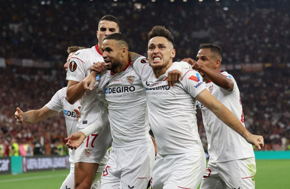 Sevilla beat Roma on penalties to clinch this season's Europa League