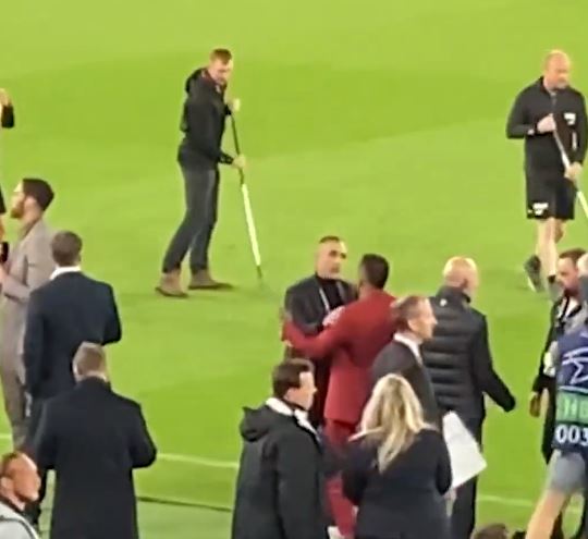Patrice Evra looks visibly annoyed while clashing with Manchester City staff