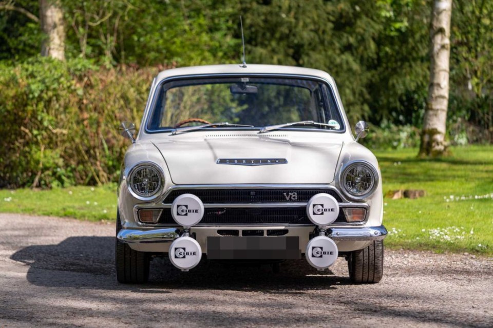 PLENTY OF MUSCLE Classic 60s Ford Cortina up for sale at auction, and it includes some radical changes, , http://auctions.hampsonauctions.com/auction/lot/lot-1965-ford-cortina-super-v8/?lot=1060&so=2&st=&sto=0&au=19&ef=&et=&ic=False&sd=0&pp=96&pn=1&g=1, , Taken without permission