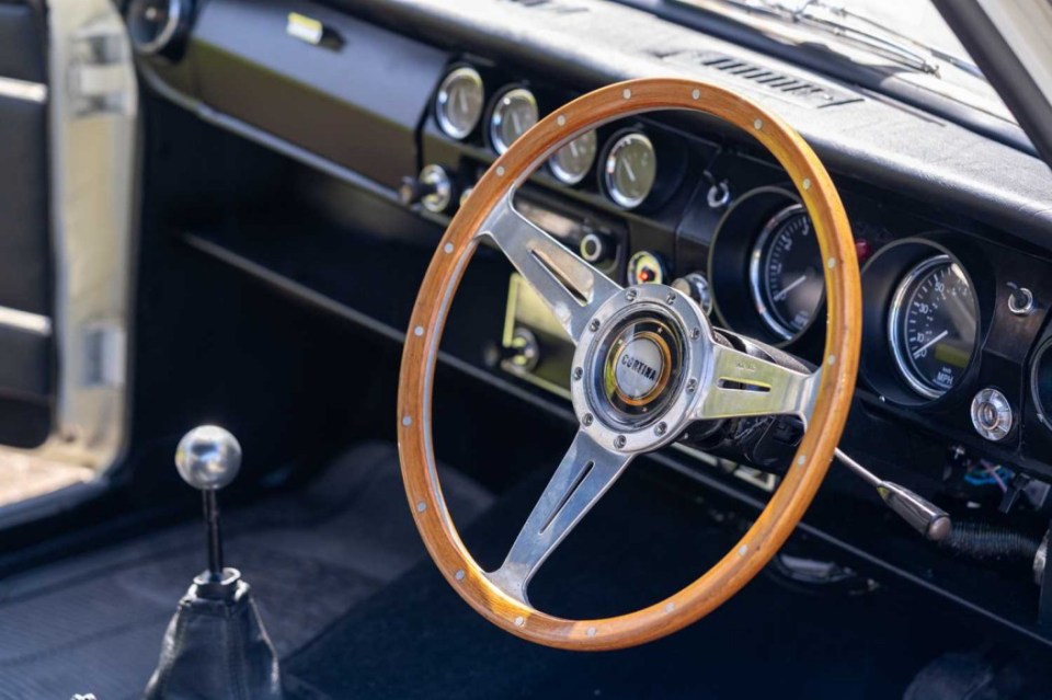 PLENTY OF MUSCLE Classic 60s Ford Cortina up for sale at auction, and it includes some radical changes, , http://auctions.hampsonauctions.com/auction/lot/lot-1965-ford-cortina-super-v8/?lot=1060&so=2&st=&sto=0&au=19&ef=&et=&ic=False&sd=0&pp=96&pn=1&g=1, , Taken without permission