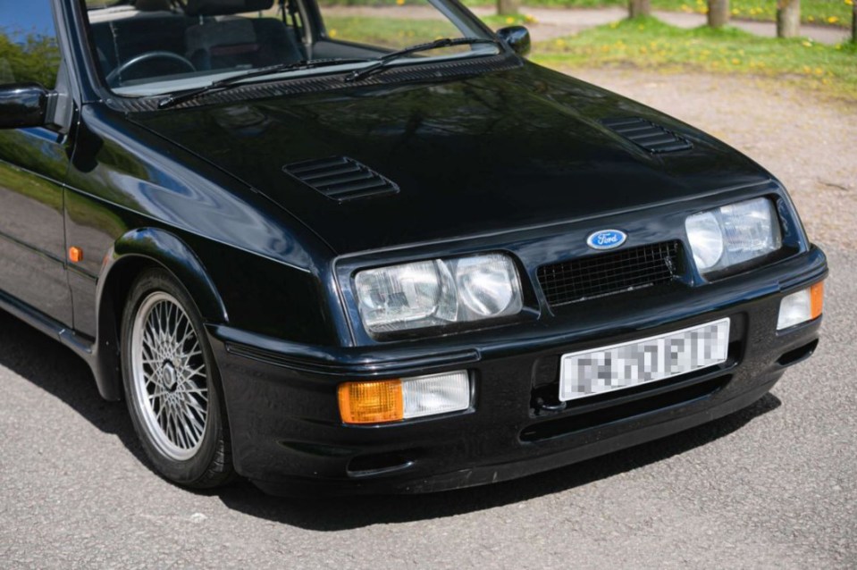 Classic Ford Sierra RS Cosworth kept by same owner for past 36 years is now up for auction and set to go for a FORTUNE, permission granted: http://www.silverstoneauctions.com/1987-ford-sierra-cosworth-rec12464-1-sywell-0523?el=20621&pn=1&pp=100