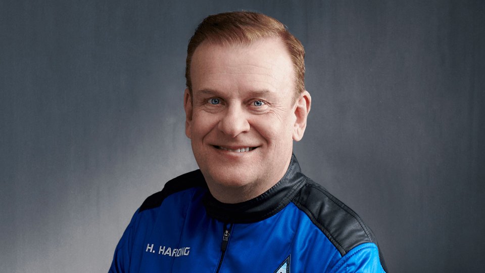 Hamish Harding is on board a missing submarine