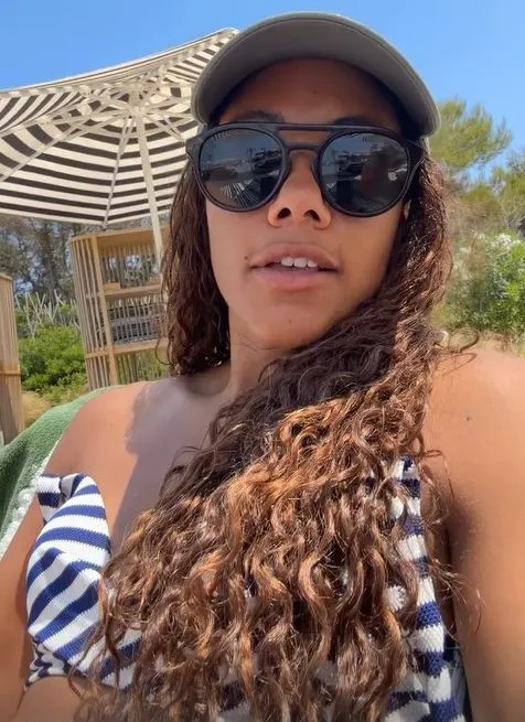 Alex Scott shared a video of her relaxing on holiday in a bikini