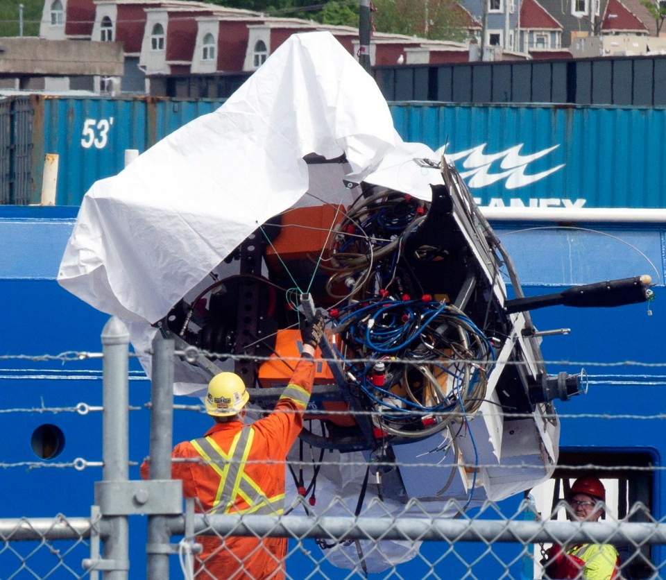 However it is now unlikely that the families of the passengers will be able to lay them to rest