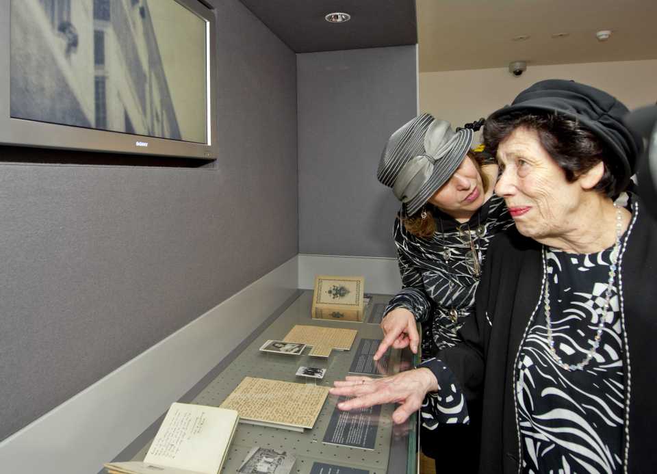 Hannah and her daughter Ruth at the opening of the Exhibition 'Nu Ben Ik Dus Vijftien' (So Now I'm Fifteen) at the Anne Frank House in Amsterdam in 2012