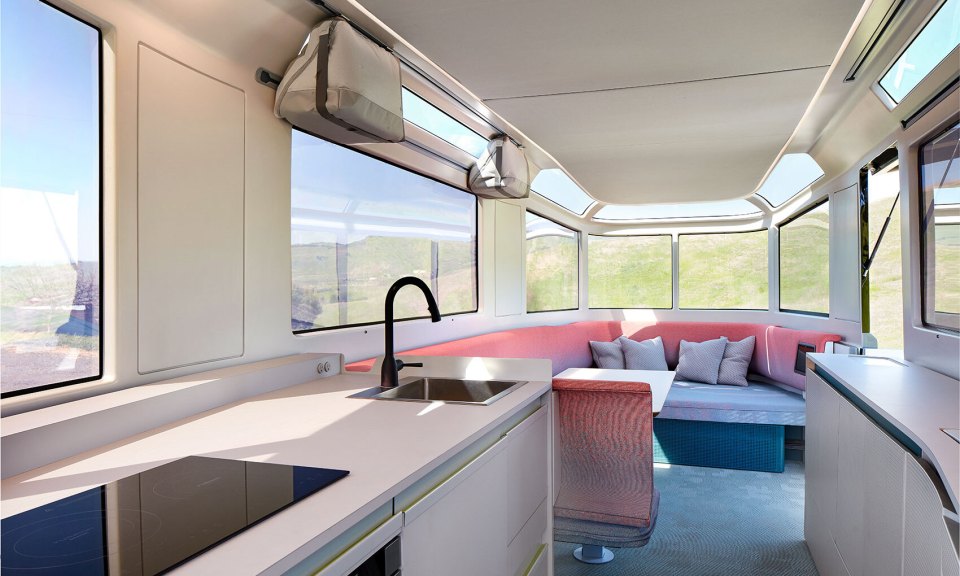 The Lightship L1 can sleep up to six guests and can be extended to become 10ft tall