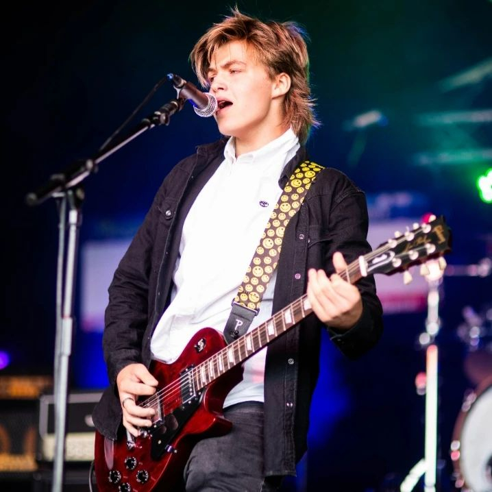 Oscar Hartland plays in a band called Redwood City
