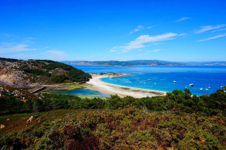 The Islas Cíes limits the number of visitors to 2,200 per day