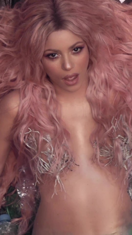 Shakira's new music video filled with alleged references to her ex Pique