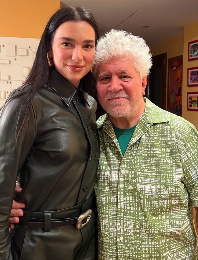dua lipa pedro almodovar</p>
<p>http://twitter.com/dlipahungary/status/1614380186761367553/photo/1