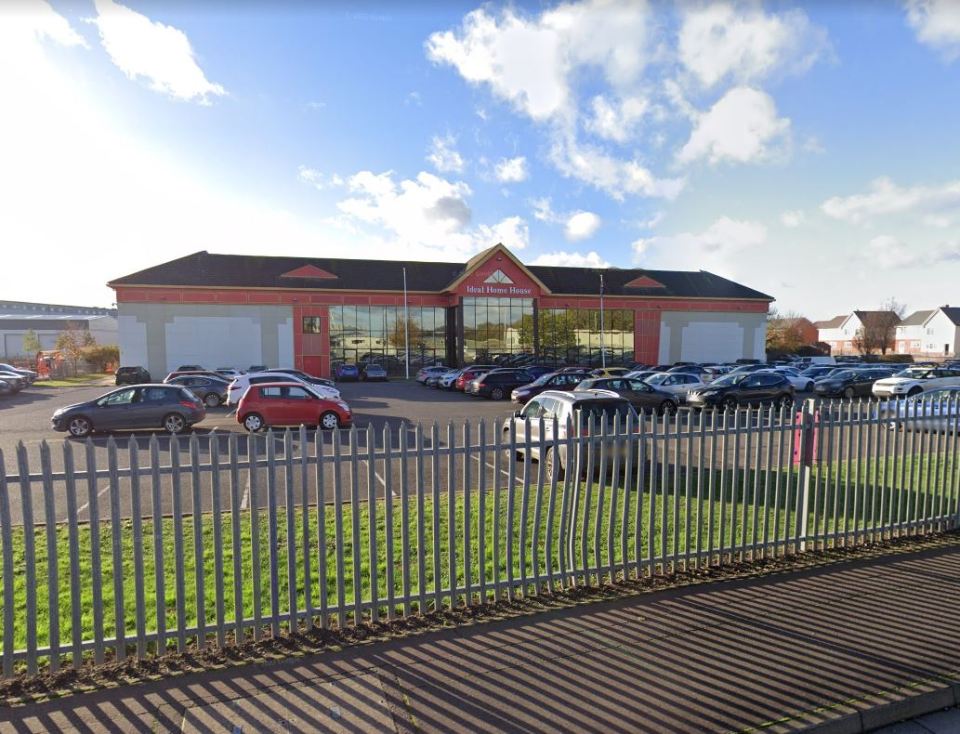 Ideal World is filmed in Peterborough.