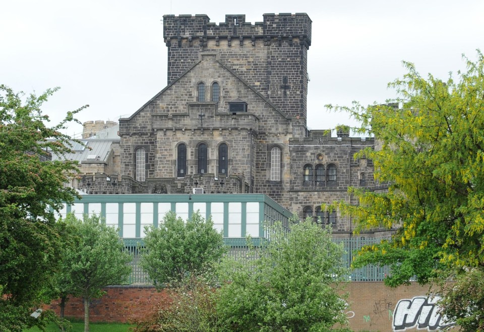 The bee-keeping lessons were held at HMP Leeds for just ten inmates