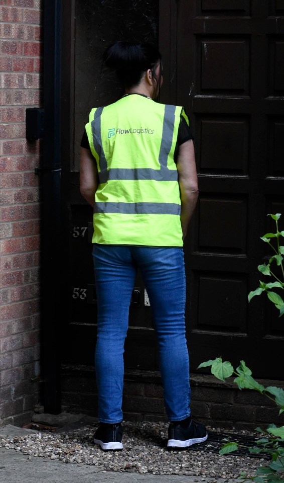 Lisa is expected to deliver 169 parcels a day