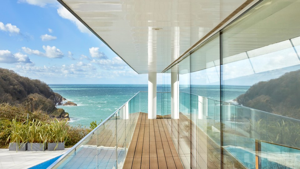 The 'James Bond-style' home offered spectacular sea views