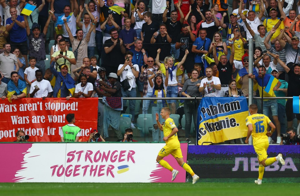 Zinchenko celebrates netting the opener