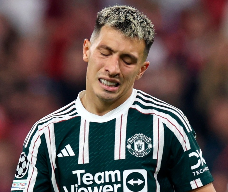 Lisandro Martinez has been ruled out injured for an indefinite period of time