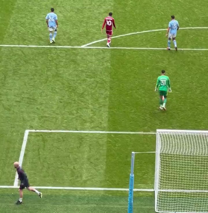 Job done as Ashton jogs away after his word of warning with City's keeper