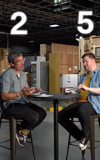 Jeff struggled to answer questions compared to archivist Tom Parfitt
