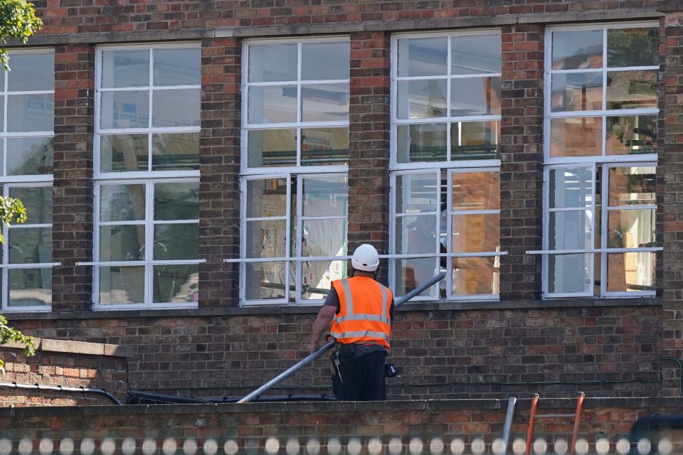 At Mayflower Primary School, Leicester, younger years stayed on site while older pupils were bussed two miles away to a make-do site