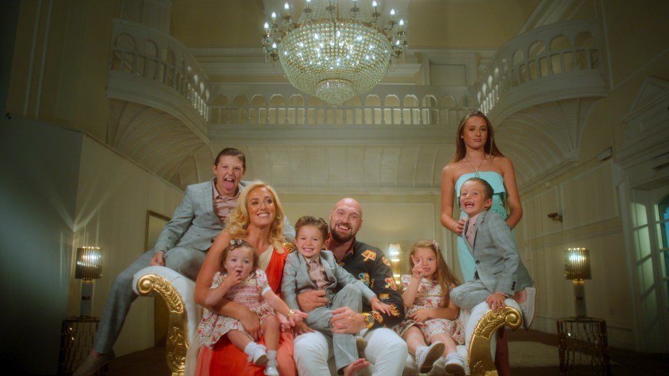 The Tyson brood don't enforce a swearing ban and there's fizzy drinks for everyone