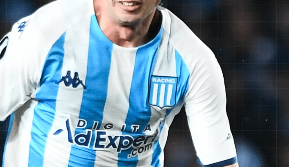 Racing Club have subtly changed their badge to include the lump