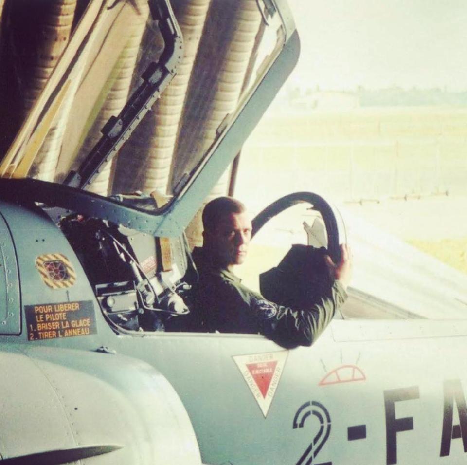 He previously served as an air force fighter pilot
