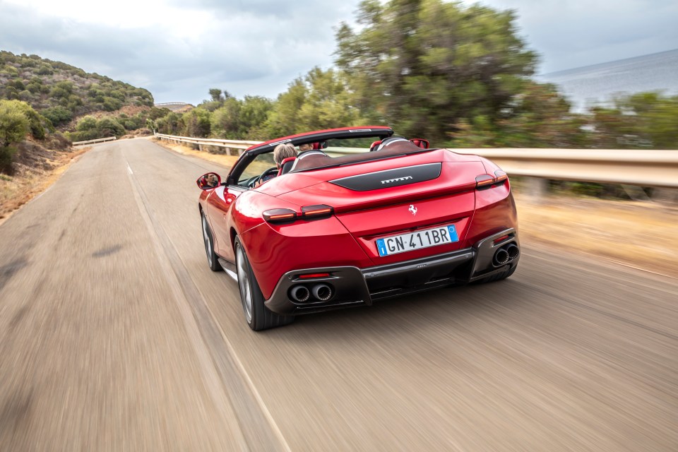Ferrari's Roma Spider is breathtaking