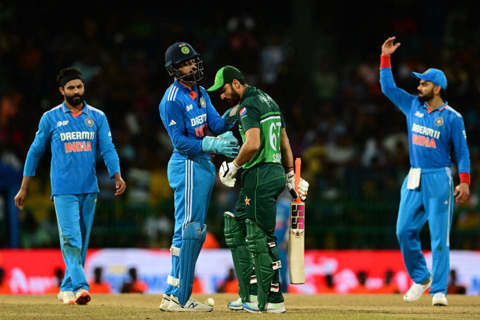 KL Rahul was the first person over to the bloodied batsman