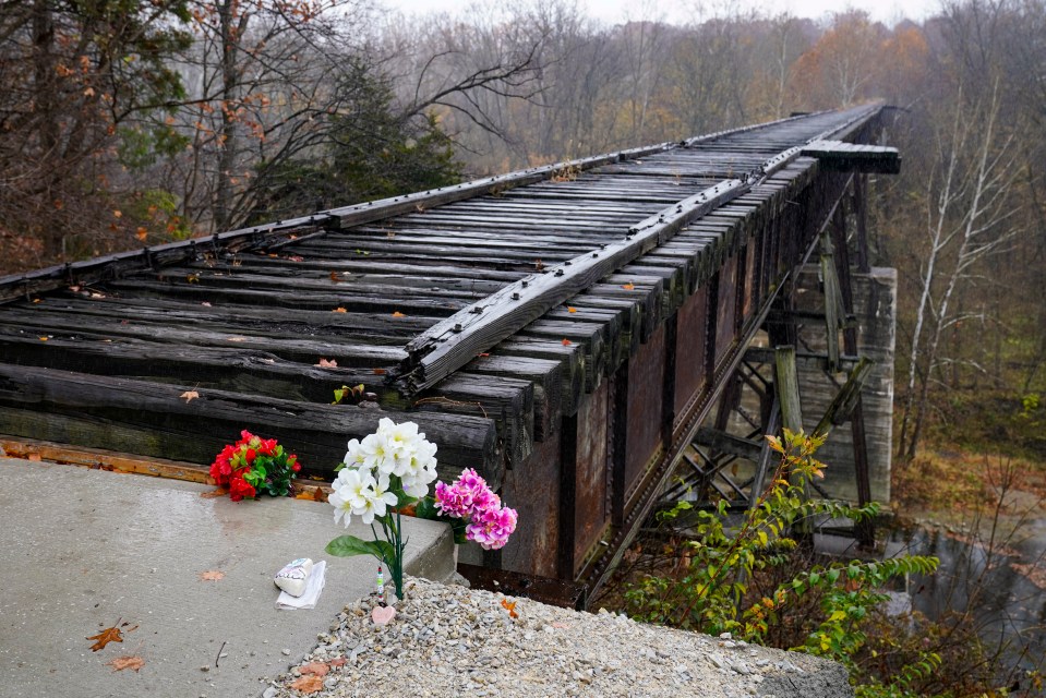 The two teens were last seen at the Monon High Bridge Trail in Delphi